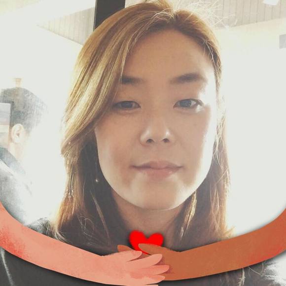 Meet your Posher, Hyunhee - Picture 1 of 1